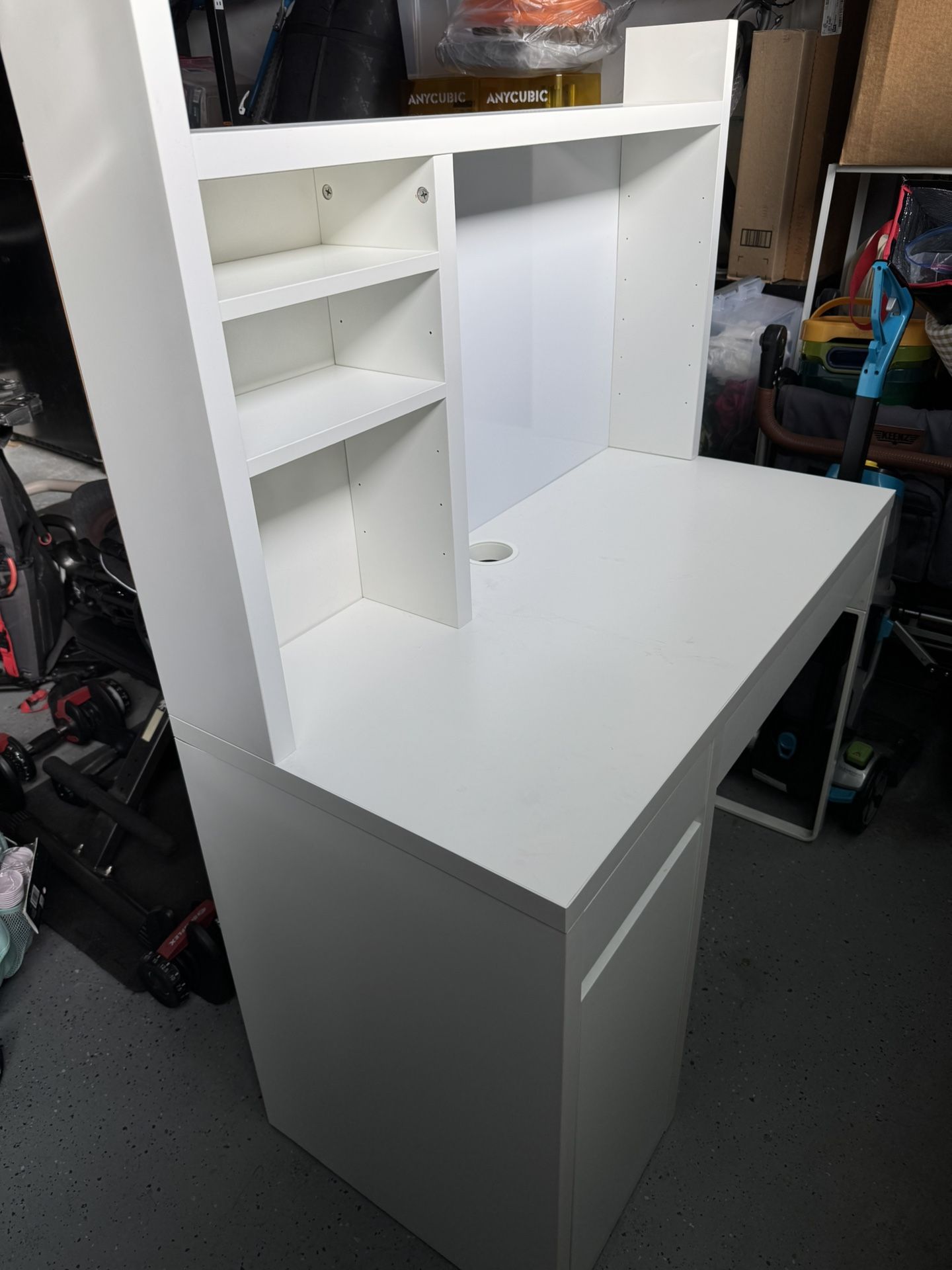 Ikea Micke Desk