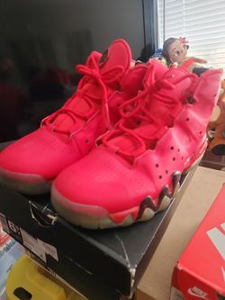 Nike Air max Barkley gs size 7y