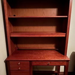 Stanley Furniture Young American Student Desk