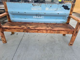 Tailgate bench