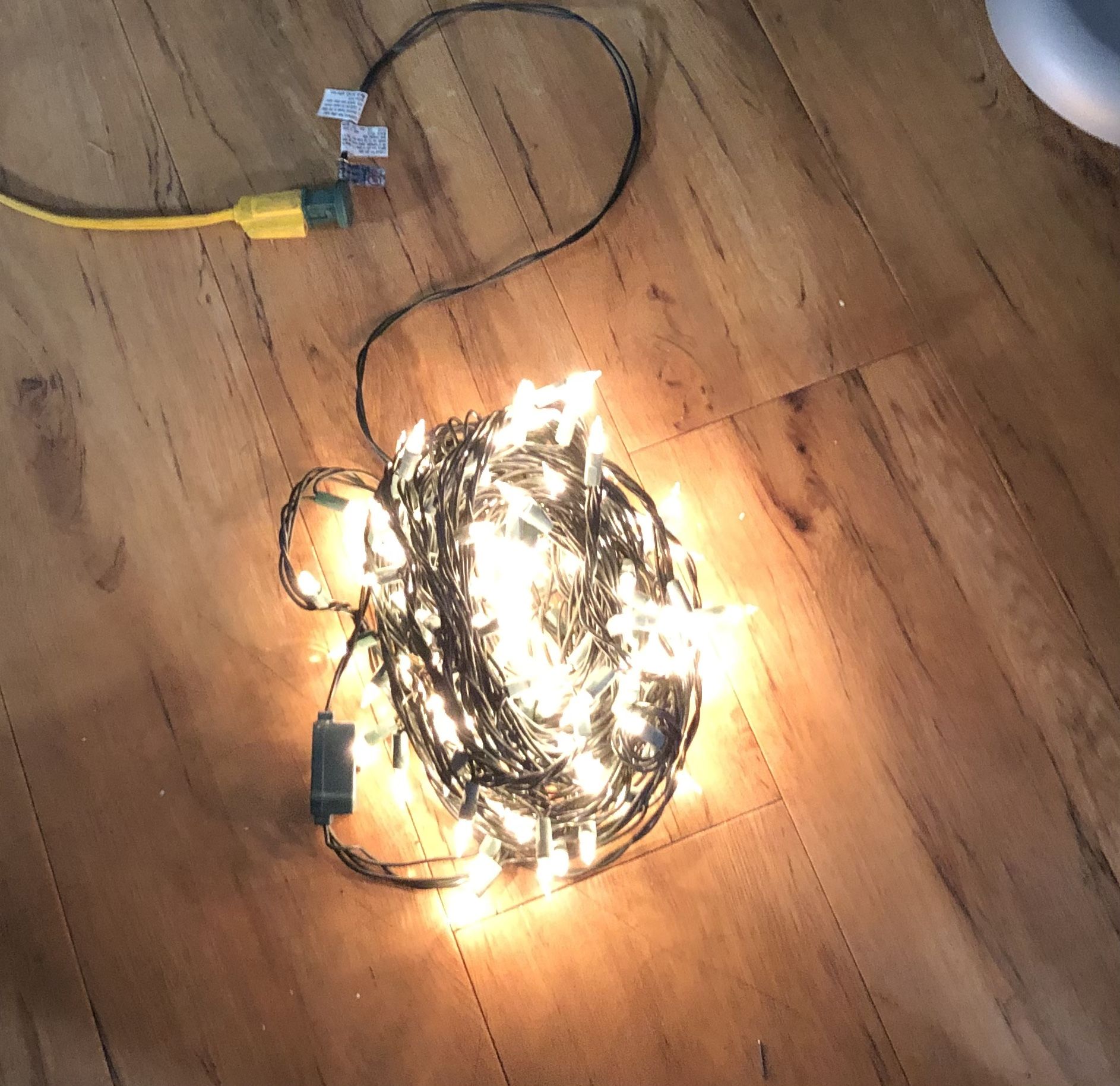 White holiday string lights w/ different designs