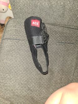 Ankle brace 