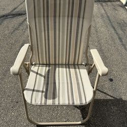 Lawn chair