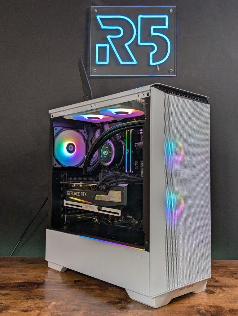 RTX 3070 // Ryzen 7 5800x // 32GB RAM // 1TB NVMe // WiFi