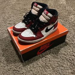 Air Jordan 1 Retro High OG ‘Chicago Lost & Found’