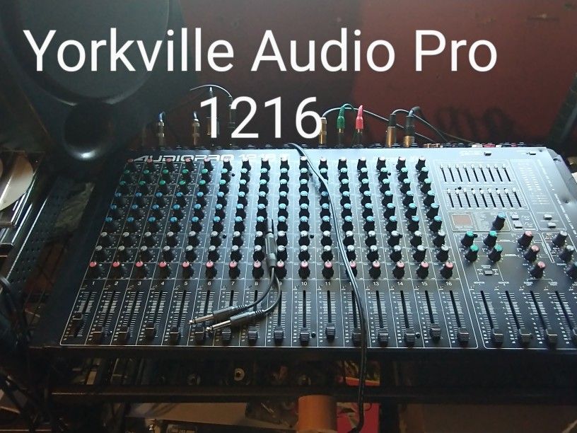 Yorkville Audio Pro 1216