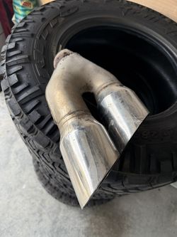 Dual 4 inch exhaust tips