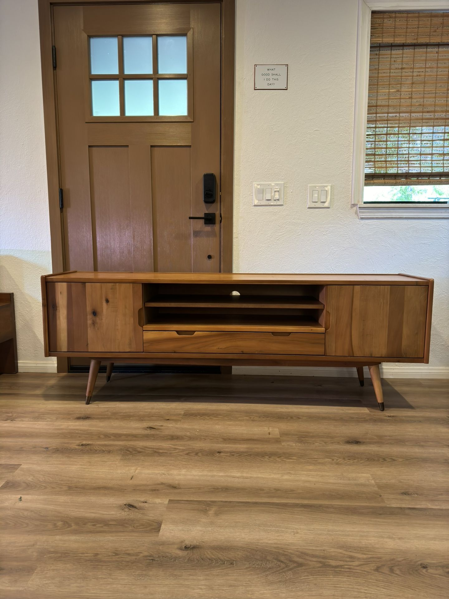 Scandinavian Designs Bolig Media Console / Credenza