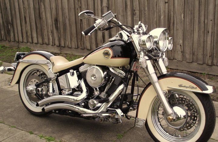 1990 HARLEY-DAVIDSON Heritage Softail Classic