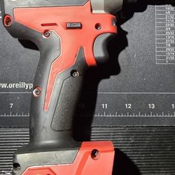 Milwaukee M18 1/4 Impact Drive