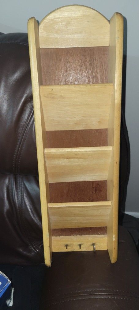 Mail Holder