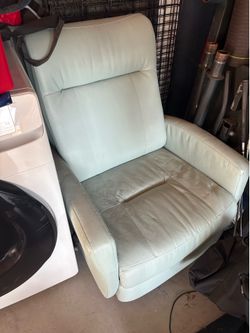 Recliner Chair