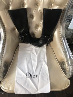 Authentic Christian Dior boots. Size : 35.5