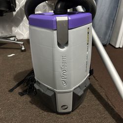 ProTeam backpack vacuum 6qt./ USED