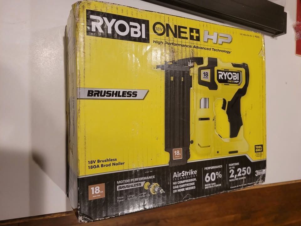 NEW RYOBI P322 18V ONE+ HP 18-GAUGE BRUSHLESS CORDLESS AIRSTRIKE BRAD NAILER - TOOL ONLY