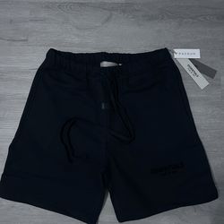 Essentials Shorts - Stretch Limo