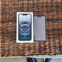 Apple iPhone 16e 128GB 