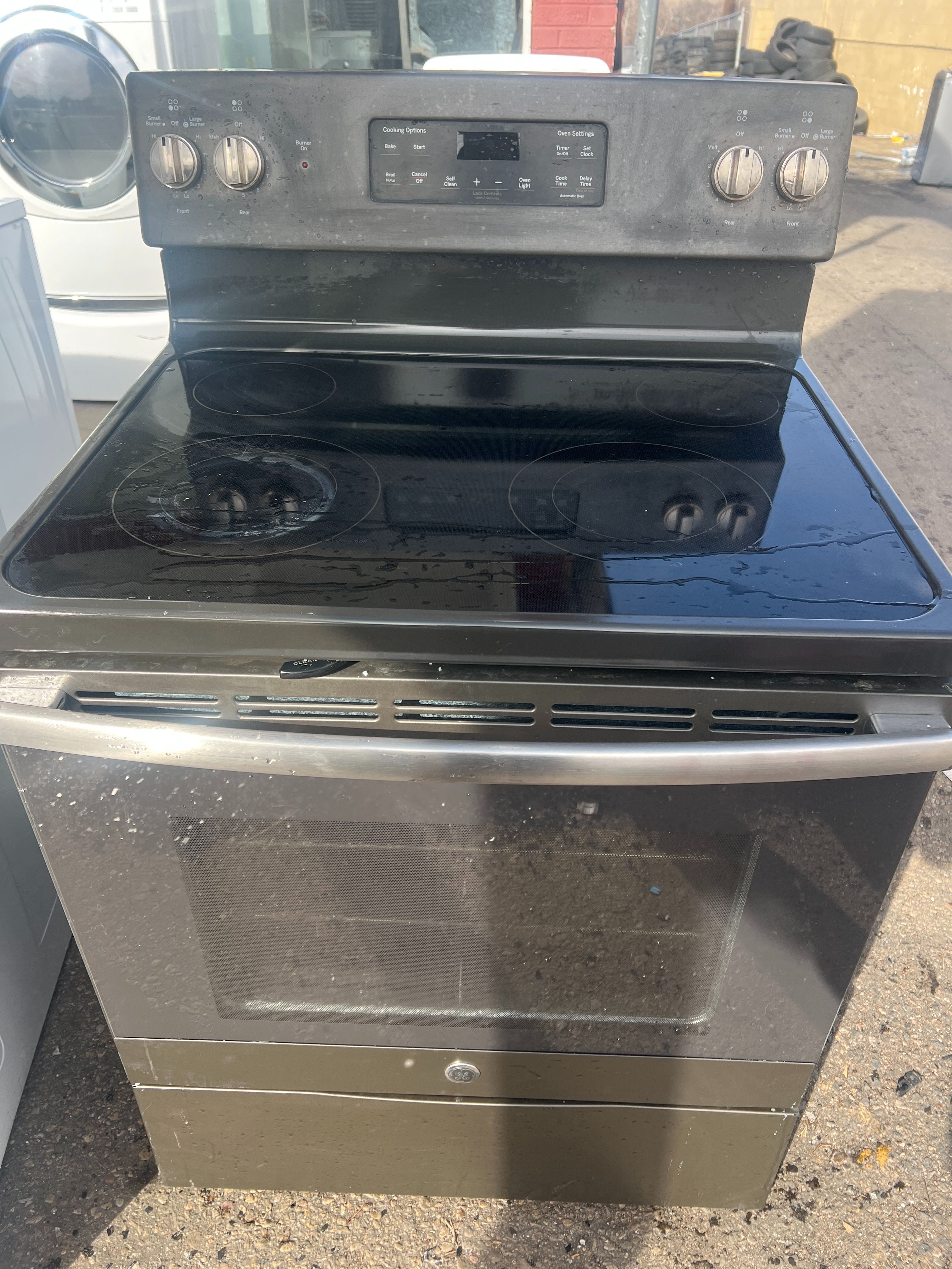 GE glasstop stove free delivery