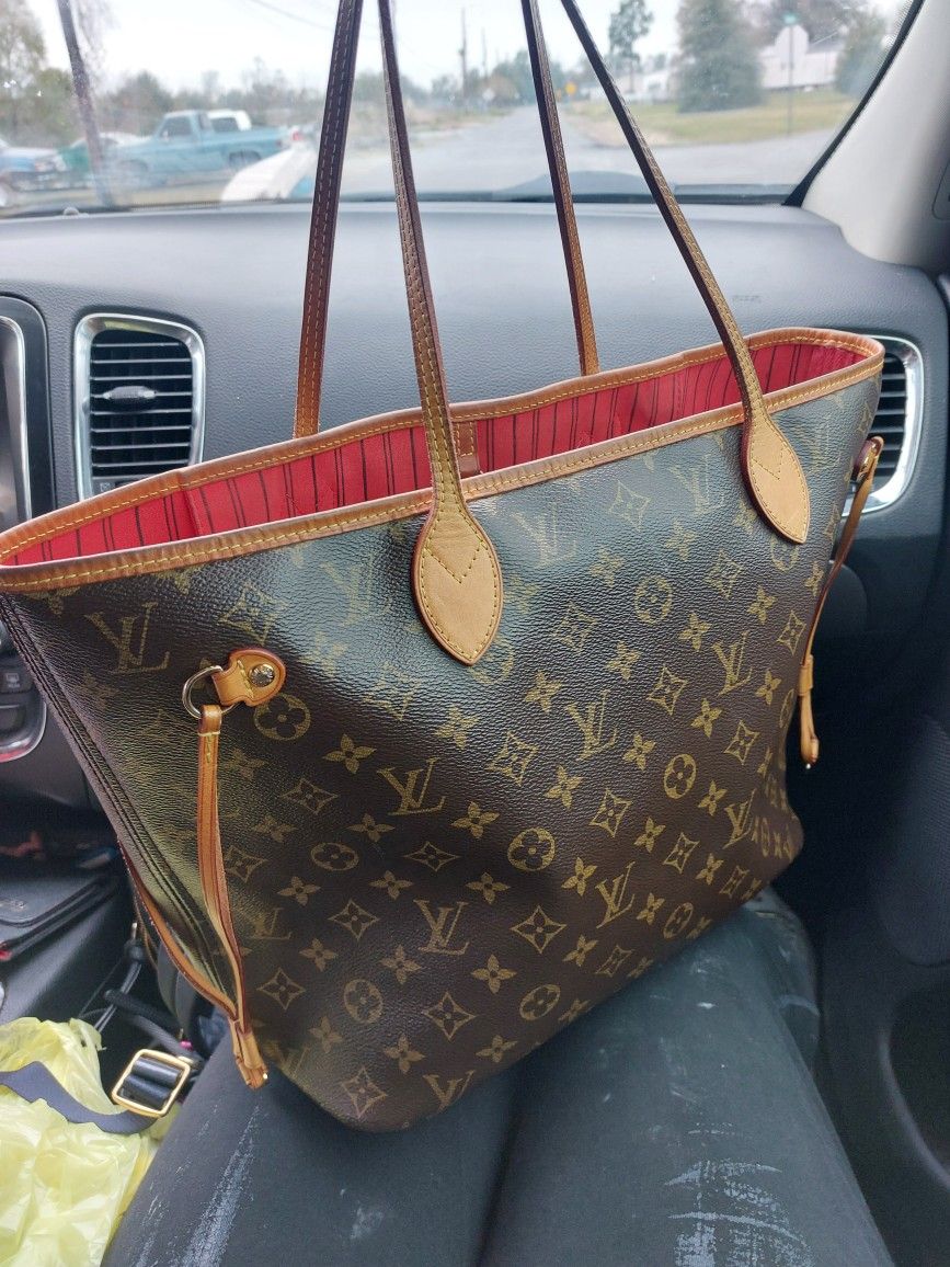 Louis Vuitton Neverfull Monogram