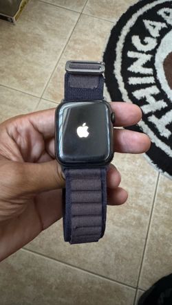 Apple Watch Series 4 44mm Stainless Steel Black GPS + Cellular + Indigo Alpine Loop