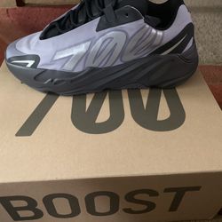 Adidas Yeezy Boost 700 Geode Size 10