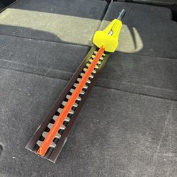 Ryobi Expand-It Hedge Trimmer Attachment