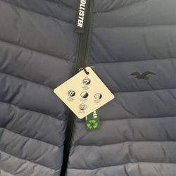 Hollister Puffer Jacket 