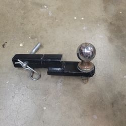 1 1/4" Hitch With 2" Ball