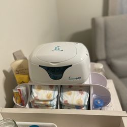 Diapers Container And Wipe Warmer 