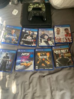 PS4 With Controllers