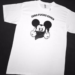 3XL MICKEY MOUSE T-SHIRT. (make a offer)