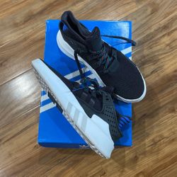 EQT Adidas Man