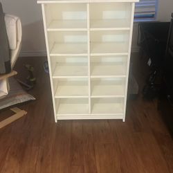 Shoe rack 