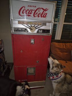 Vintage Coca-Cola Vending Machine