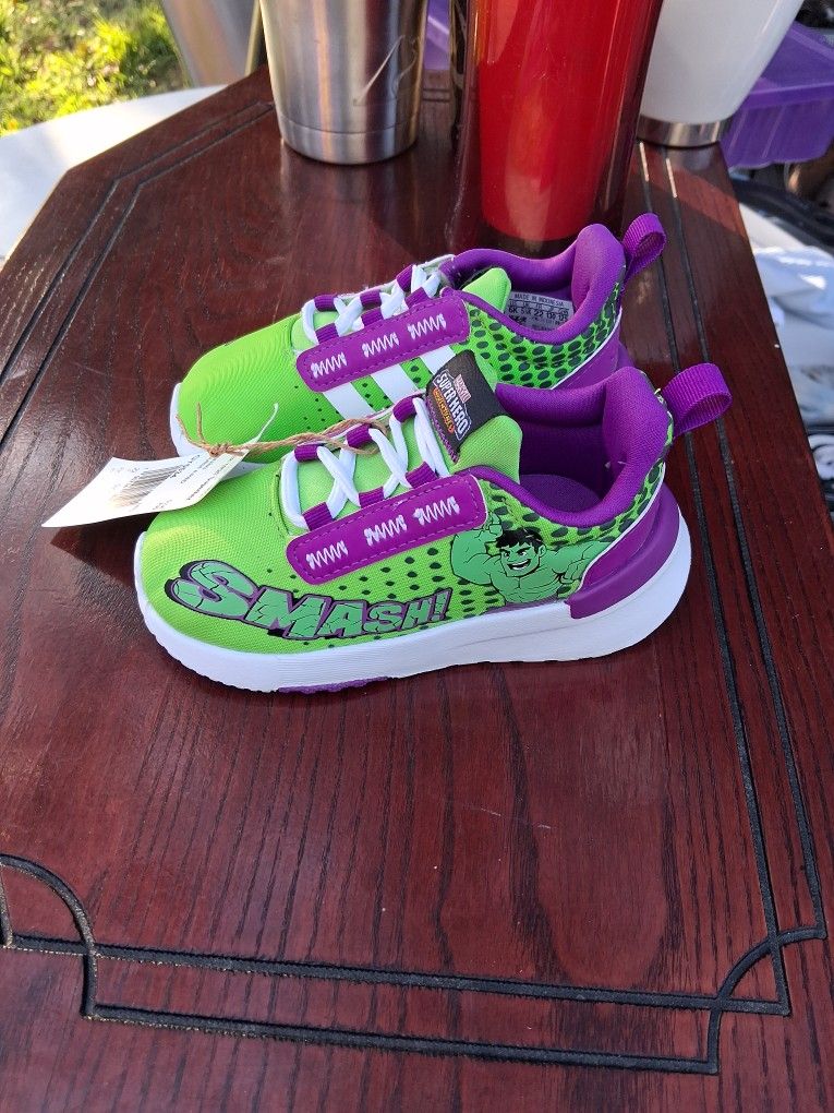 Adidas De Bebe Size 6 Nuevos