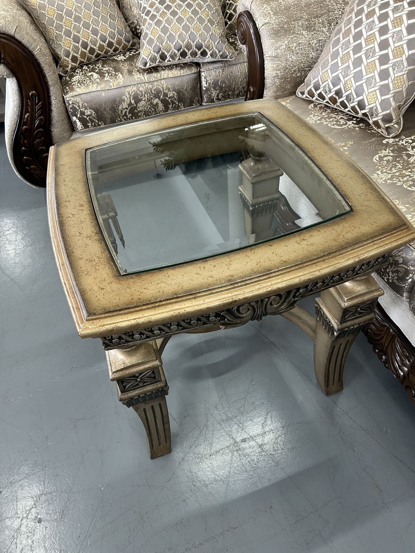 Side Tables , Same Day Delivery 🚚