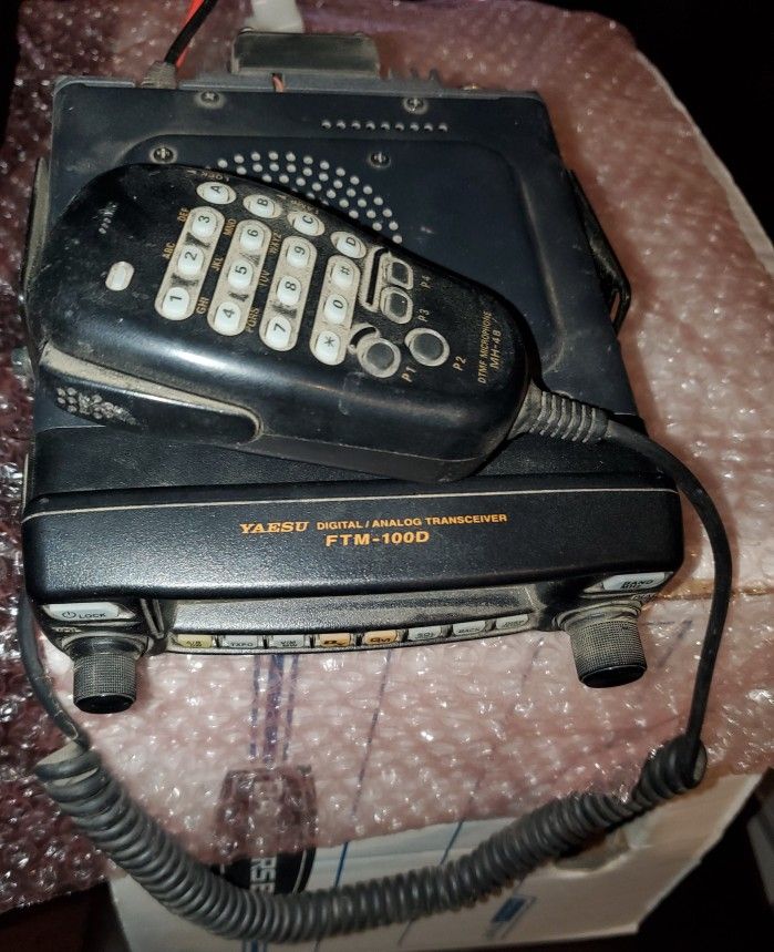 Yaesu FTM-100D