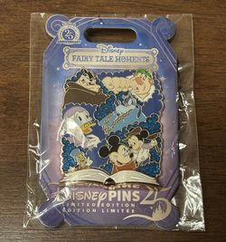 2025 Mickey’s Christmas Carol Pin - Fairy Tale Moments 