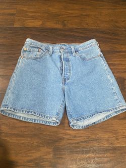 Women’s Levi’s 501 Button fly shorts