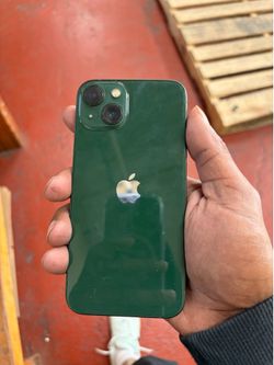 iPhone 13
