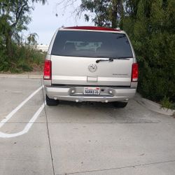 2005 Cadillac Escalade