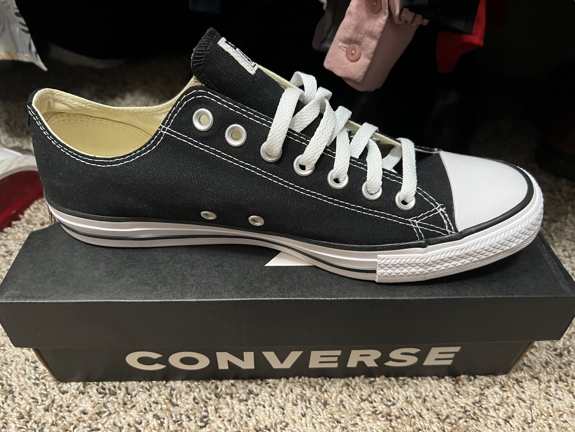 Men Converse Size 10.5