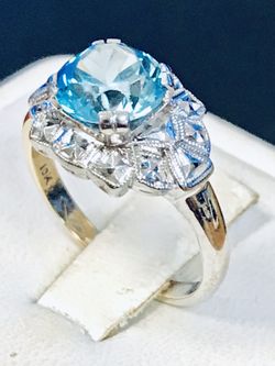 White gold lady’s ring