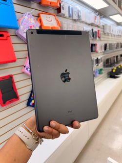 iPad 7th gen 32GB WiFi LTE