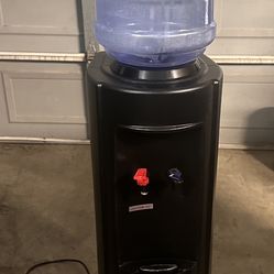 Water Dispenser 