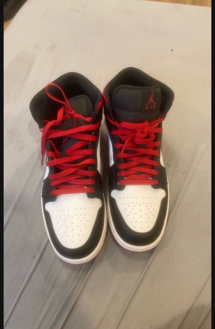 Air Jordan’s 1 Mid Size 11.5 (can Only Meet In Simi)