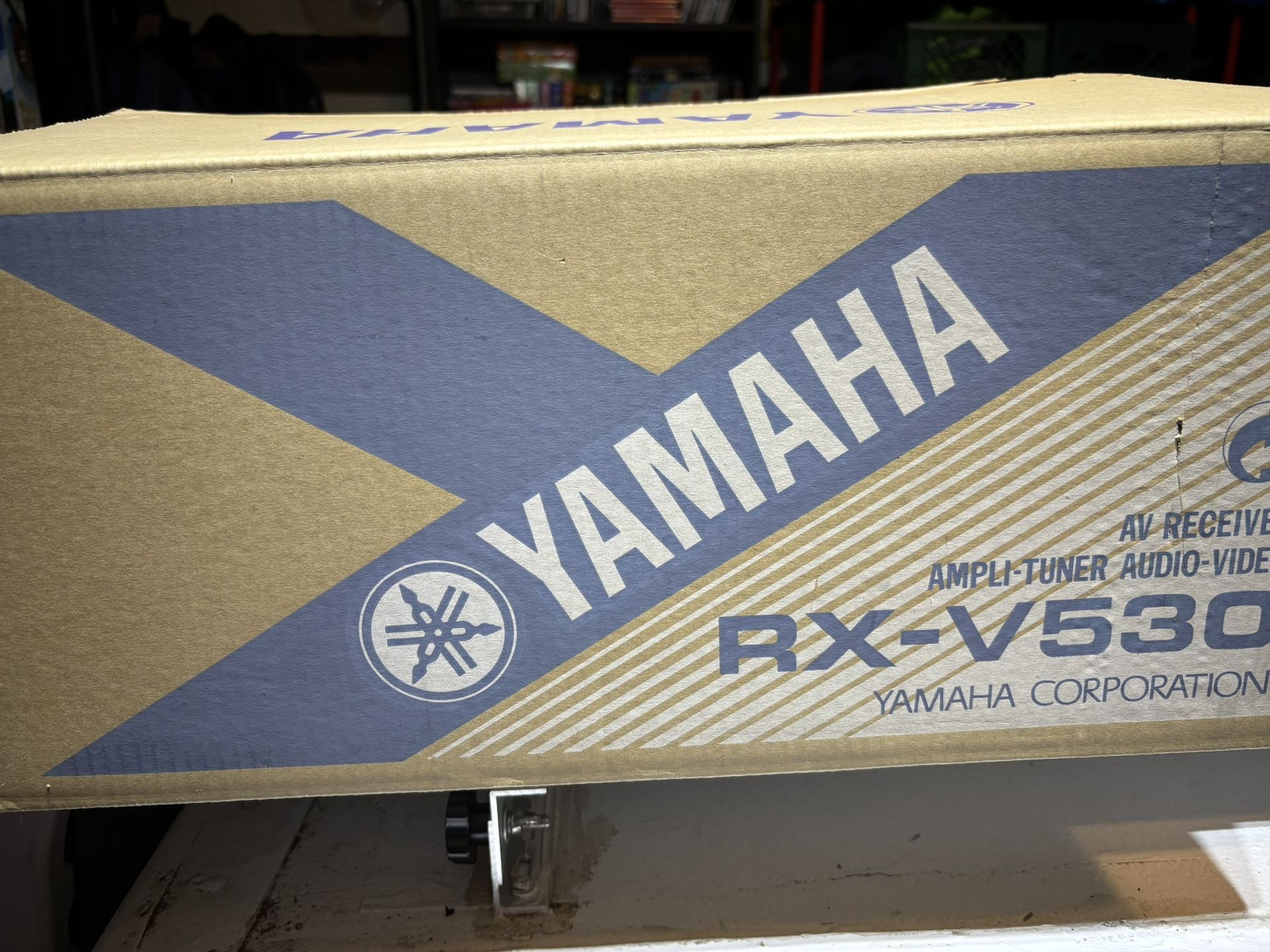 Yamaha Rx-v530 receiver