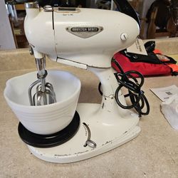 Vintage Hamilton Beach Mixer