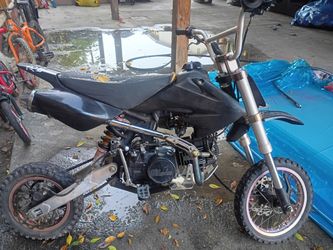 Dirt bike