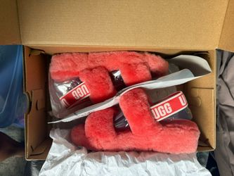 Ugg Fluff Slides 